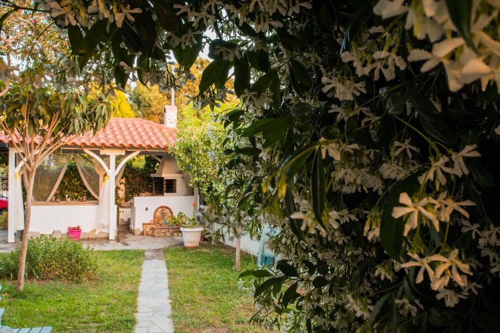 Bouganvillia Homes Никити Экстерьер фото