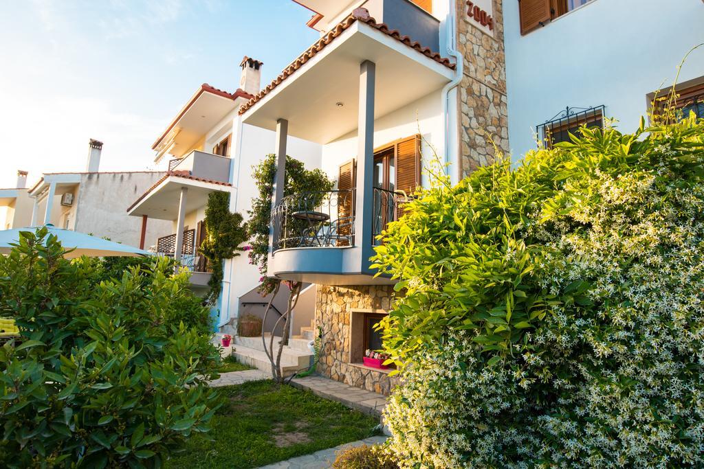 Bouganvillia Homes Никити Экстерьер фото