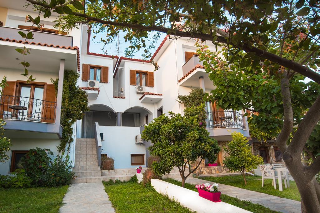 Bouganvillia Homes Никити Экстерьер фото