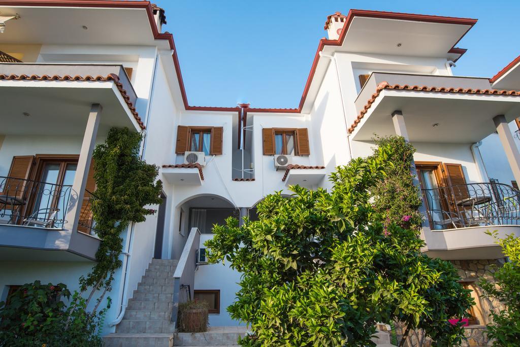 Bouganvillia Homes Никити Экстерьер фото